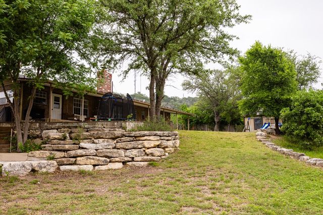 803 Smokey Mountain Dr, Kerrville, TX 78028