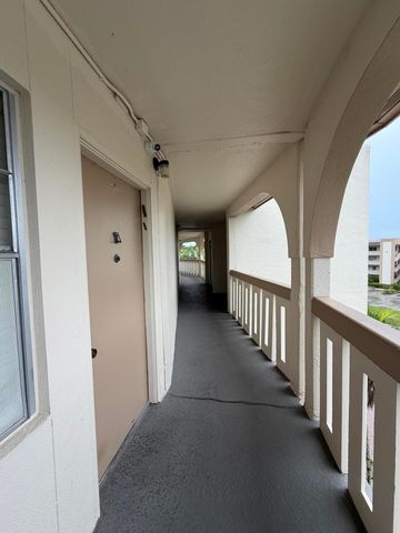 2101 Lucaya Bend, Coconut Creek, FL 33066