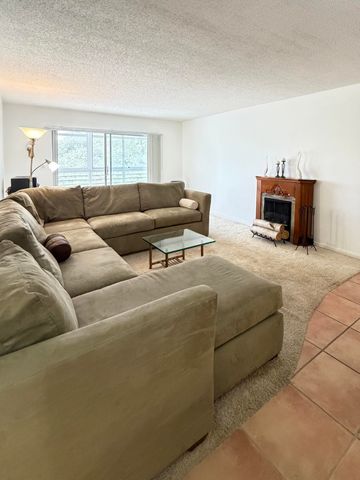 2101 Lucaya Bend, Coconut Creek, FL 33066