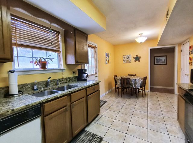 364 Roach Hollow Road, Ringgold, GA 30736