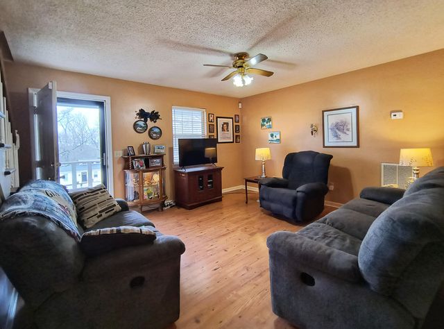 364 Roach Hollow Road, Ringgold, GA 30736