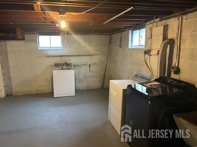 3 Brookside Road, Edison, NJ 08817