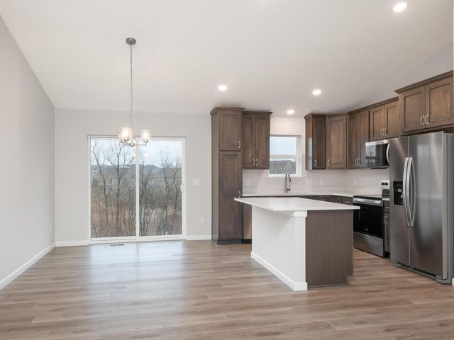 648 Hawthorne Lane, Watertown, MN 55388