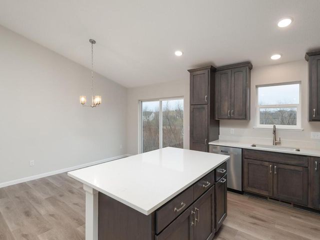 648 Hawthorne Lane, Watertown, MN 55388