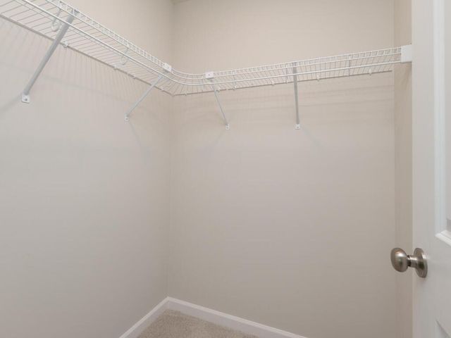 648 Hawthorne Lane, Watertown, MN 55388