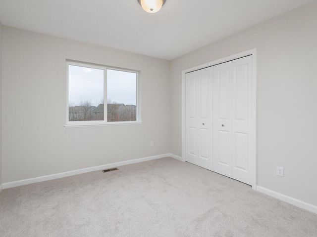 648 Hawthorne Lane, Watertown, MN 55388