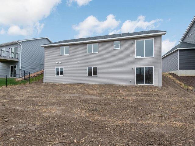 648 Hawthorne Lane, Watertown, MN 55388