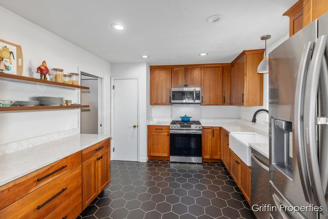 2509 Belknap Avenue, Grand Rapids, MI 49505