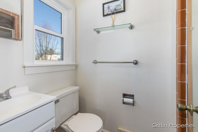 2509 Belknap Avenue, Grand Rapids, MI 49505