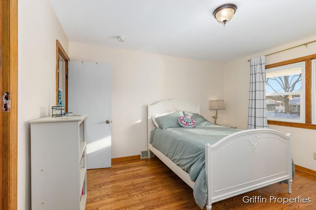 2509 Belknap Avenue, Grand Rapids, MI 49505