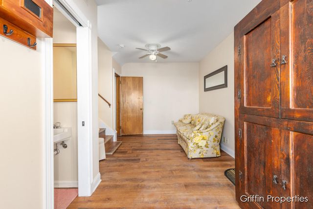 2509 Belknap Avenue, Grand Rapids, MI 49505