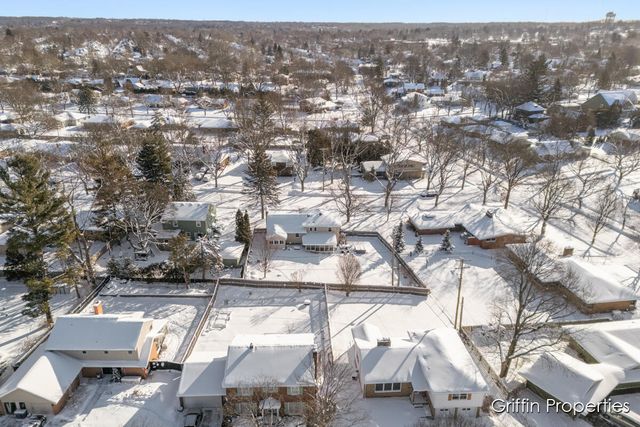 2509 Belknap Avenue, Grand Rapids, MI 49505