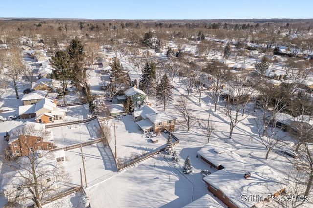 2509 Belknap Avenue, Grand Rapids, MI 49505