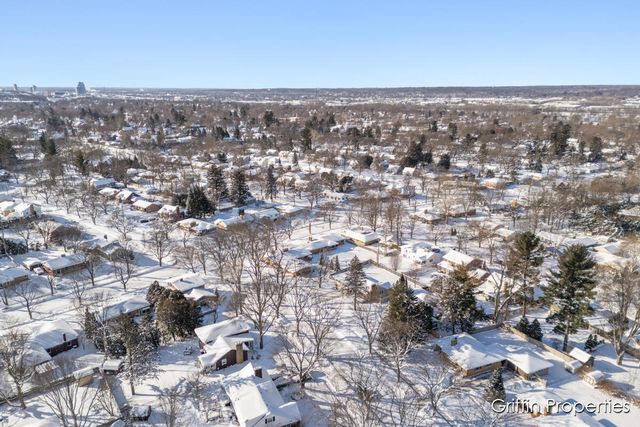 2509 Belknap Avenue, Grand Rapids, MI 49505