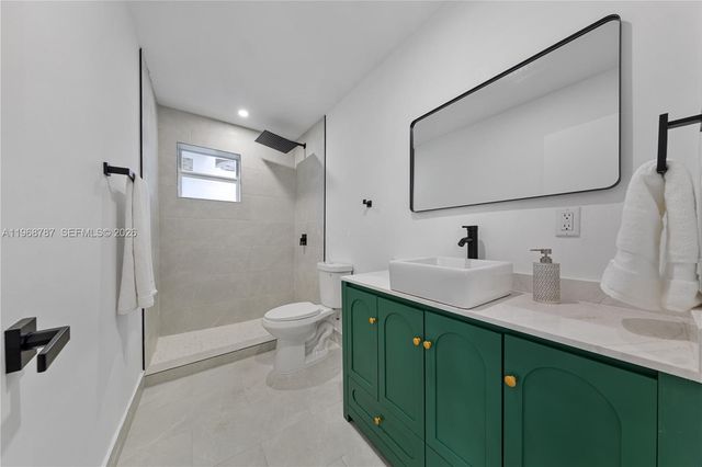 651 NW 9th St, Homestead, FL 33030