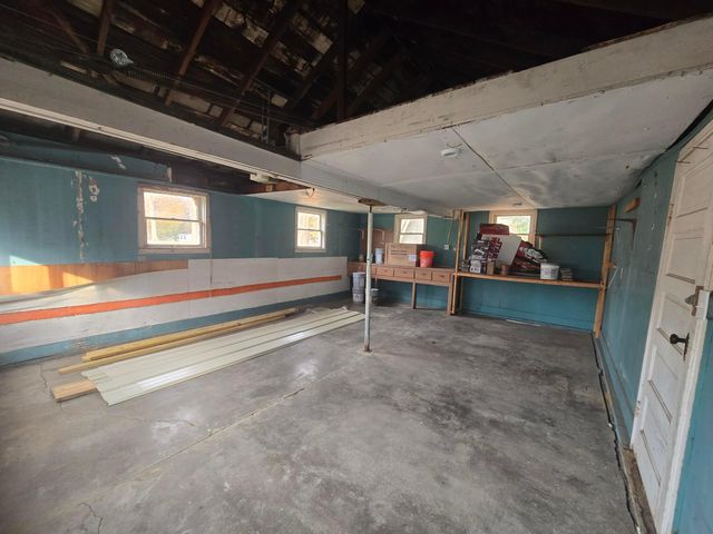 317 E Highland Drive, Zanesville, OH 43701