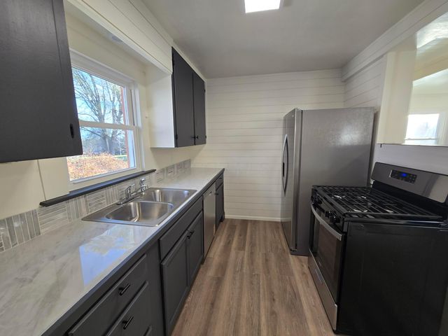 317 E Highland Drive, Zanesville, OH 43701