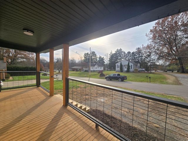 317 E Highland Drive, Zanesville, OH 43701