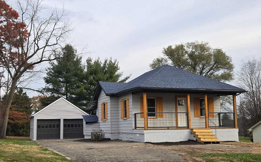 317 E Highland Drive, Zanesville, OH 43701