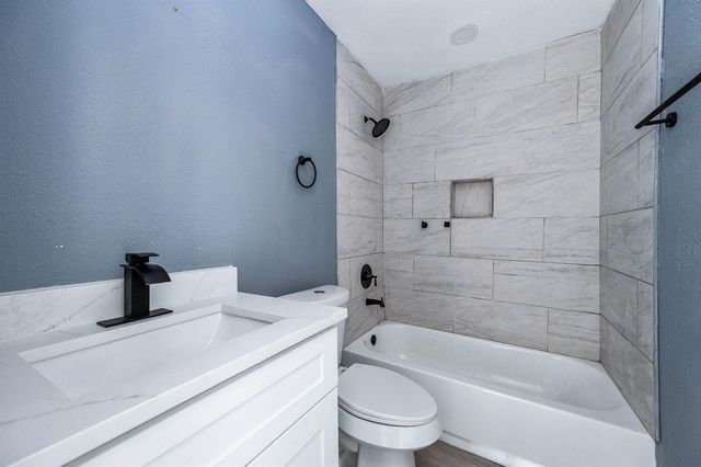 23115 Lestergate Drive, Spring, TX 77373