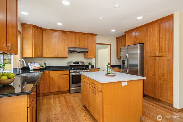 4518 146th Place SW, Lynnwood, WA 98087