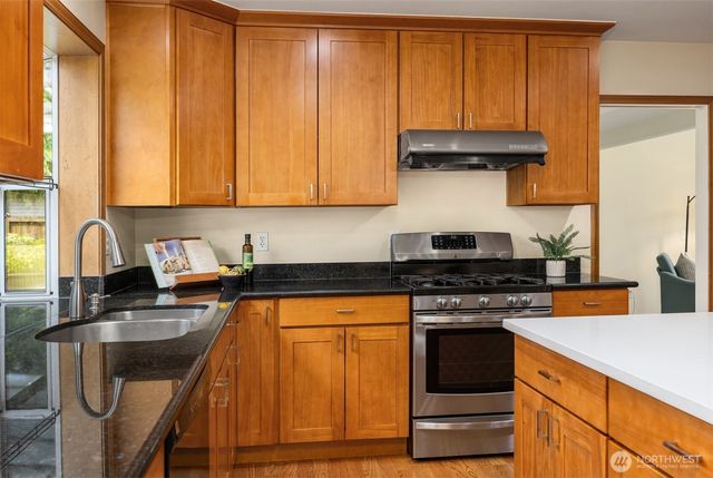 4518 146th Place SW, Lynnwood, WA 98087