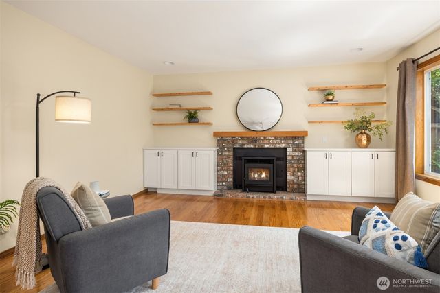 4518 146th Place SW, Lynnwood, WA 98087