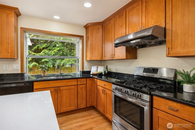 4518 146th Place SW, Lynnwood, WA 98087