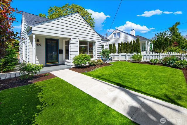 3806 W Bertona Street, Seattle, WA 98199