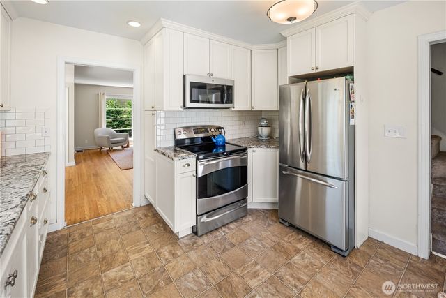 3806 W Bertona Street, Seattle, WA 98199