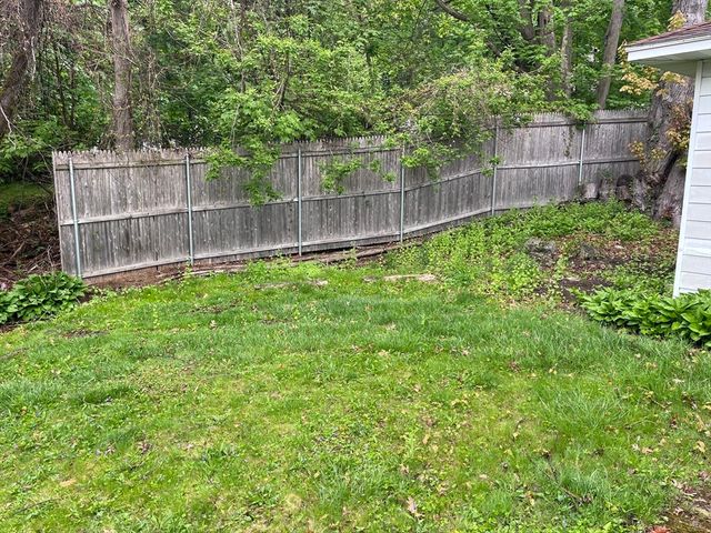 79 Newton Ave N, Worcester, MA 01602