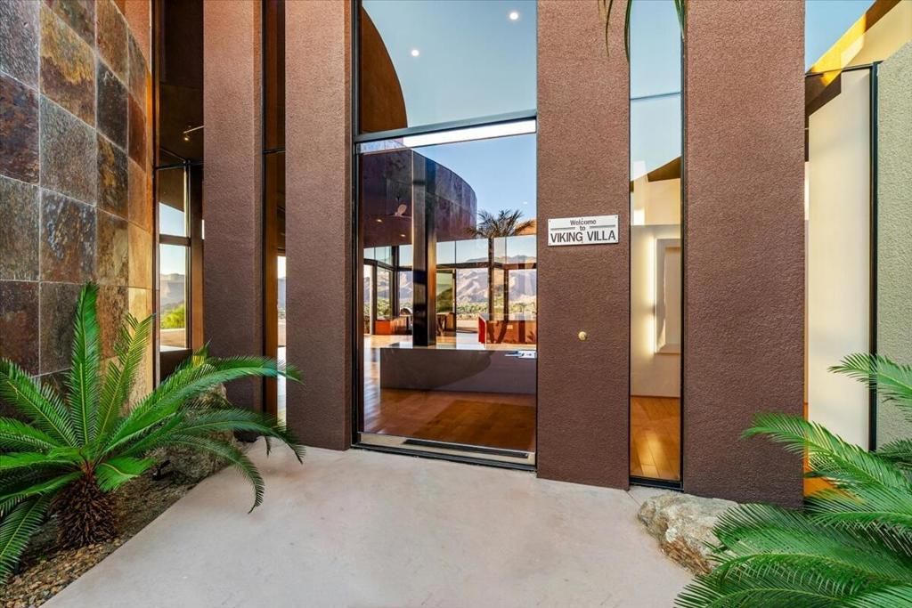 Image 12 of property listing at 48710 Paisano Road, Palm Desert, CA 92260