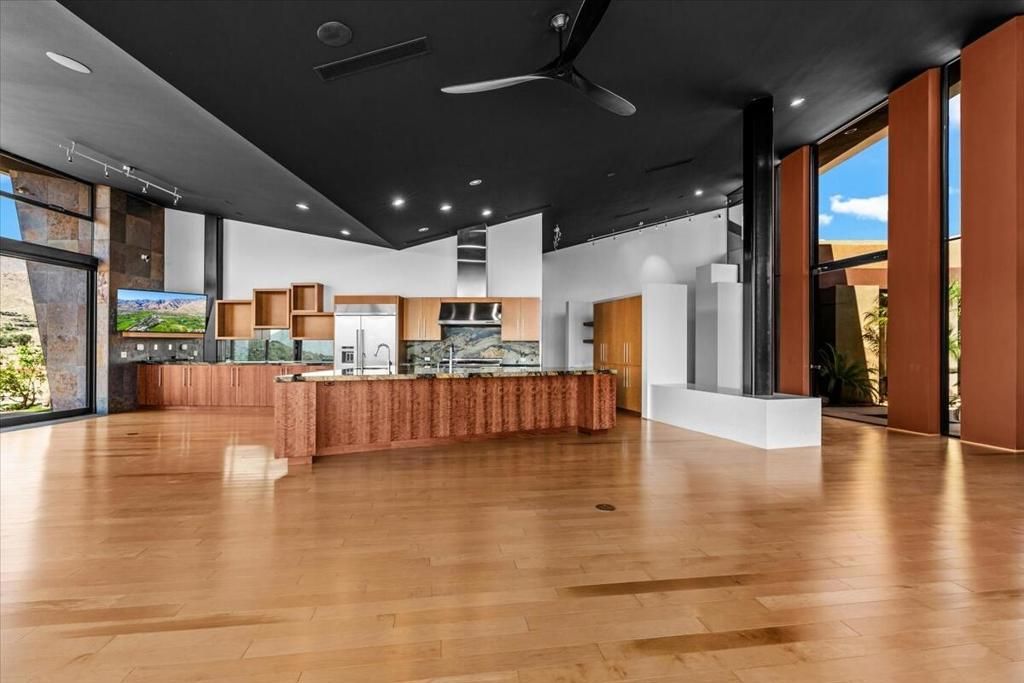 Image 20 of property listing at 48710 Paisano Road, Palm Desert, CA 92260