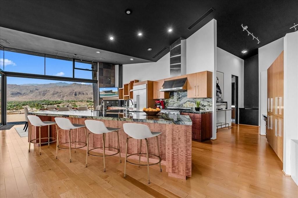 Image 25 of property listing at 48710 Paisano Road, Palm Desert, CA 92260