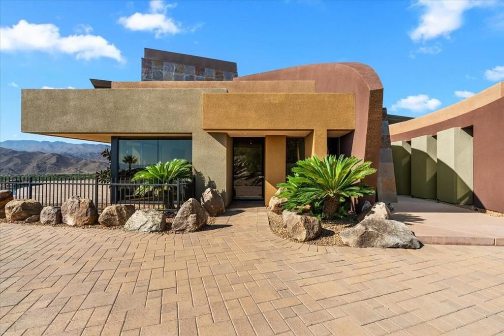 Image 63 of property listing at 48710 Paisano Road, Palm Desert, CA 92260
