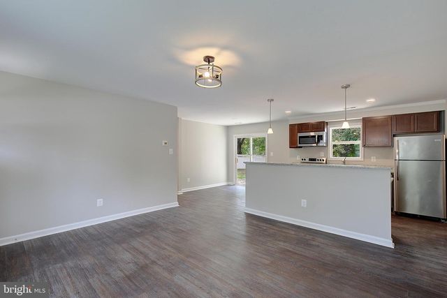 516 QUEEN ANNE AVE, Odenton, MD 21113