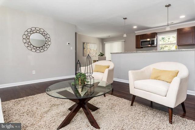 516 QUEEN ANNE AVE, Odenton, MD 21113