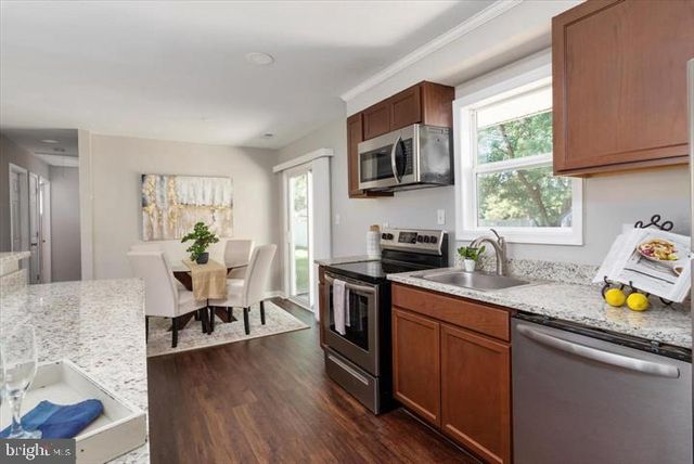 516 QUEEN ANNE AVE, Odenton, MD 21113