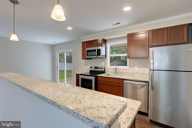 516 QUEEN ANNE AVE, Odenton, MD 21113