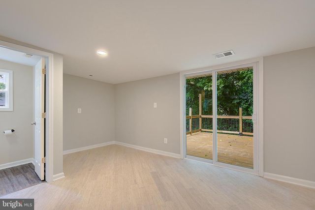 516 QUEEN ANNE AVE, Odenton, MD 21113