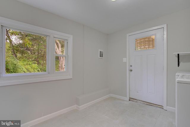 516 QUEEN ANNE AVE, Odenton, MD 21113
