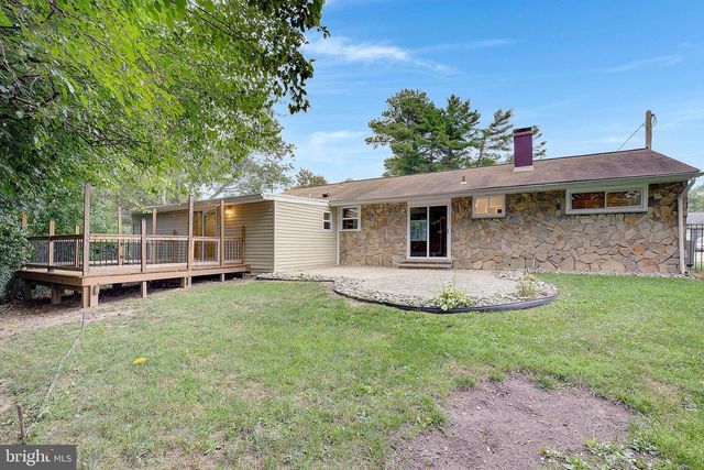 516 QUEEN ANNE AVE, Odenton, MD 21113