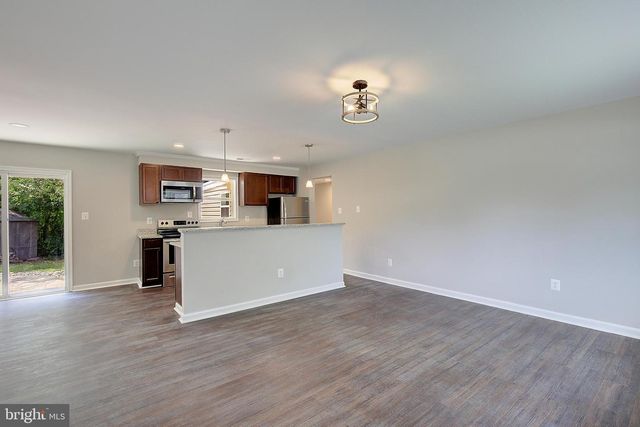 516 QUEEN ANNE AVE, Odenton, MD 21113