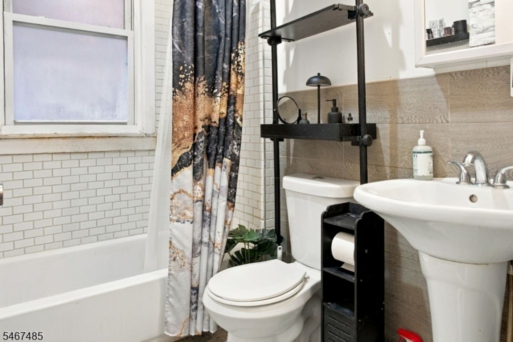 340 Central Ave, City Of Orange Twp., NJ 07050 — photo 4
