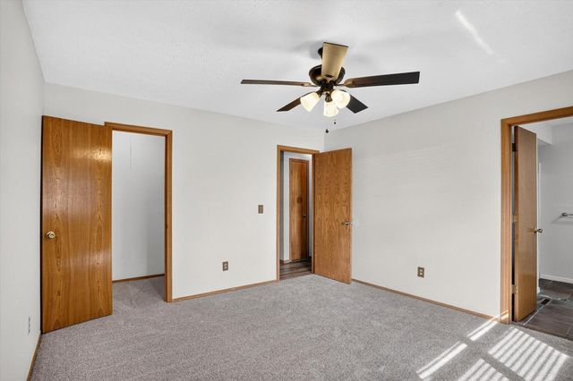 3790 S Colgate Avenue, Springfield, MO 65807