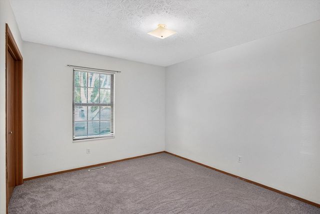 3790 S Colgate Avenue, Springfield, MO 65807