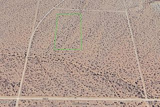 Vic Ave B12 & 240th St E, Lancaster, CA 93535