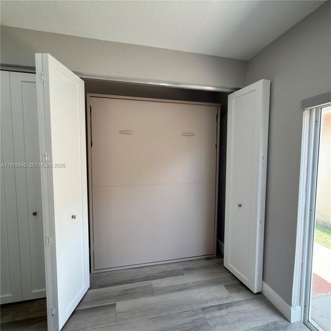 9023 NW 148th Ter, Miami Lakes, FL 33018