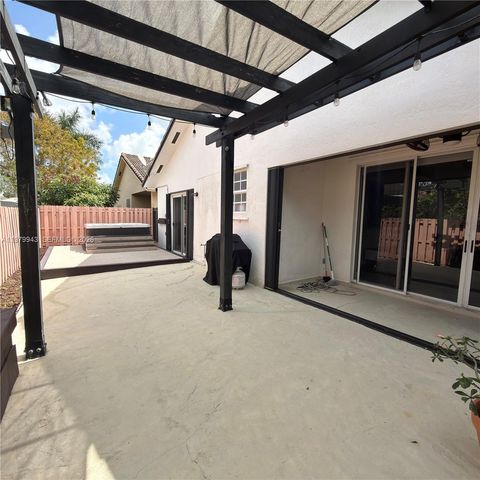 9023 NW 148th Ter, Miami Lakes, FL 33018