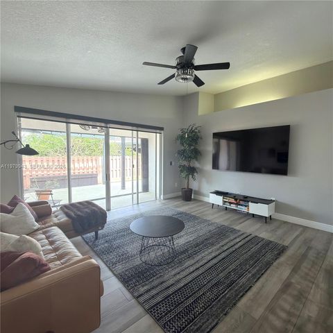 9023 NW 148th Ter, Miami Lakes, FL 33018